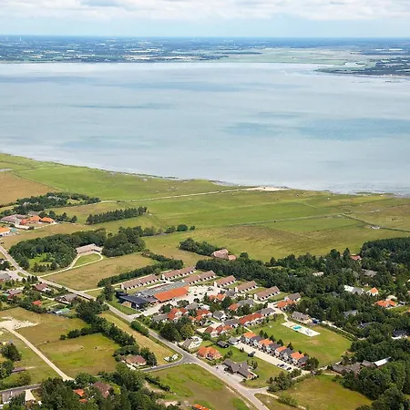 Semesterbostad 4 Person On A In *