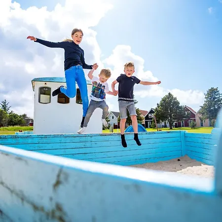 4 Person On A In Casa vacanze *