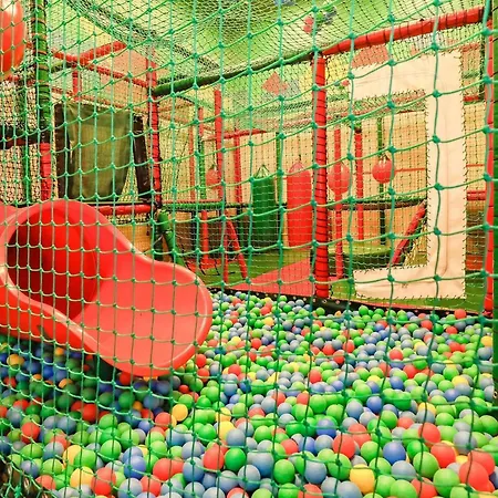 Semesterbostad 4 Person On A In *