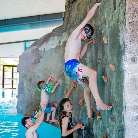 Tatil Evi 4 Person On A In