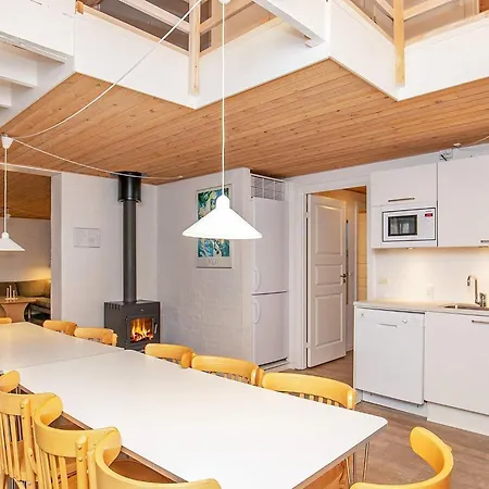 Tatil Evi 4 Person On A In