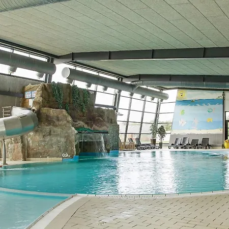 4 Person On A In Tatil Evi Blåvand