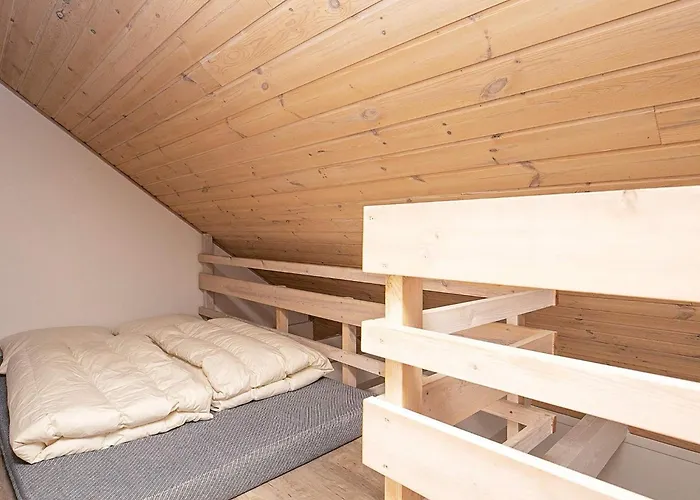 4 Person On A In Дом отдыха